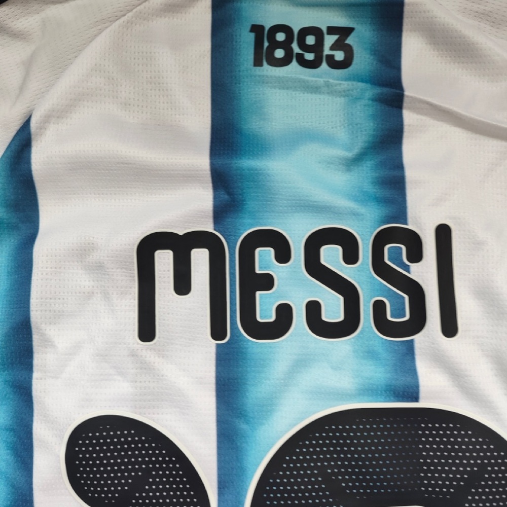 Adidas Women's Argentina #10 Blue & White Soccer Jersey - Picture 5 of 5